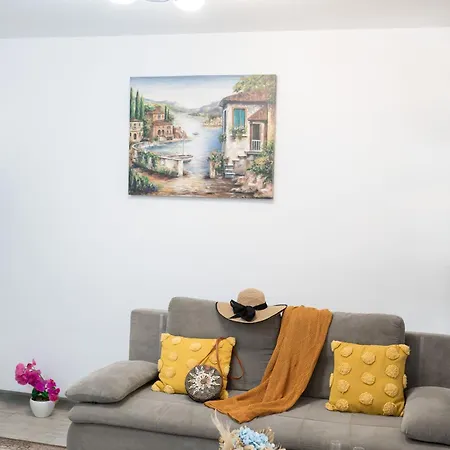Endless Summer 38 Pools Parking Apartament Năvodari